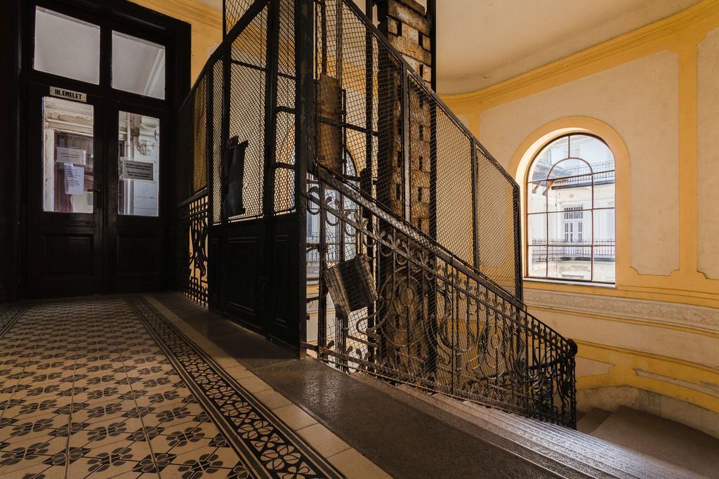 Appartement Cozy Loft At Opera à Budapest Extérieur photo